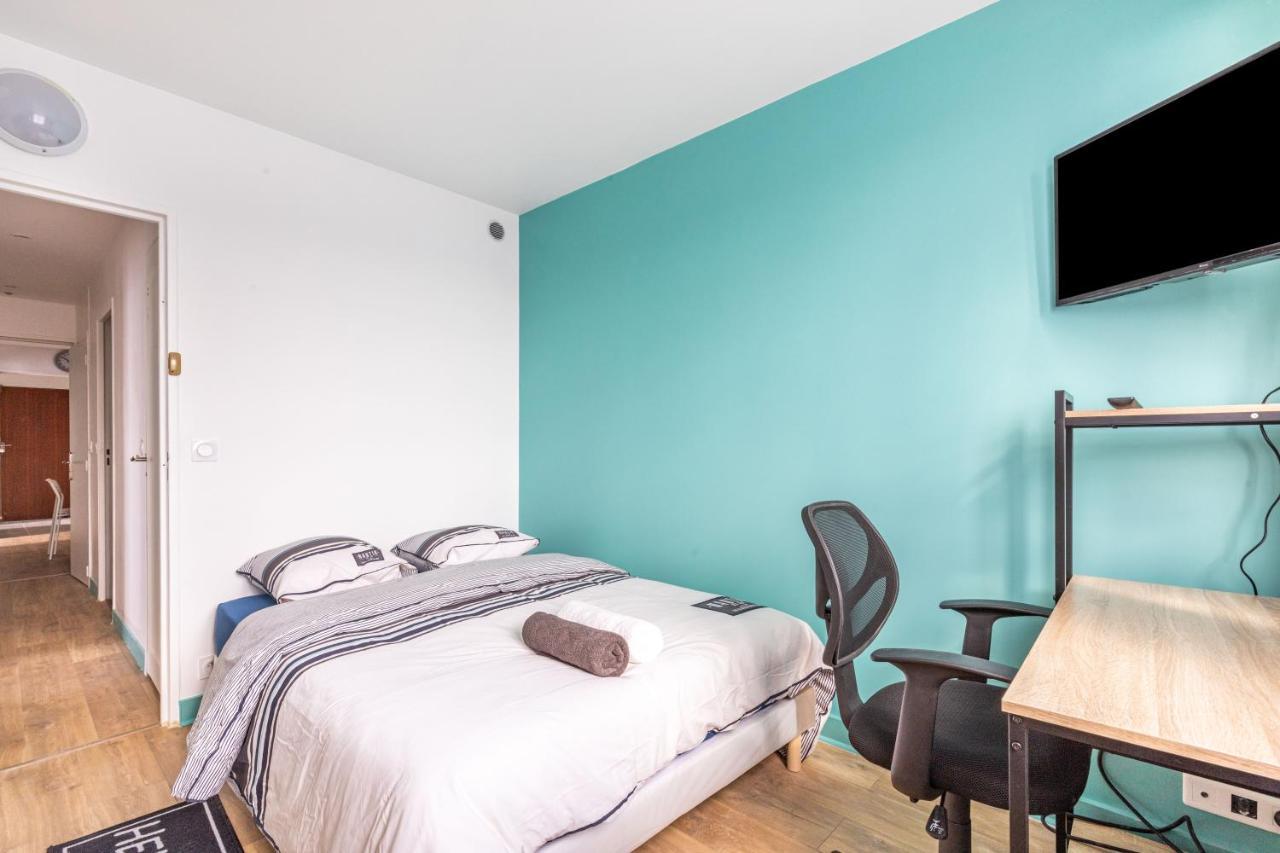Chic Apart With Parking Apartment Mantes-la-Jolie Ngoại thất bức ảnh