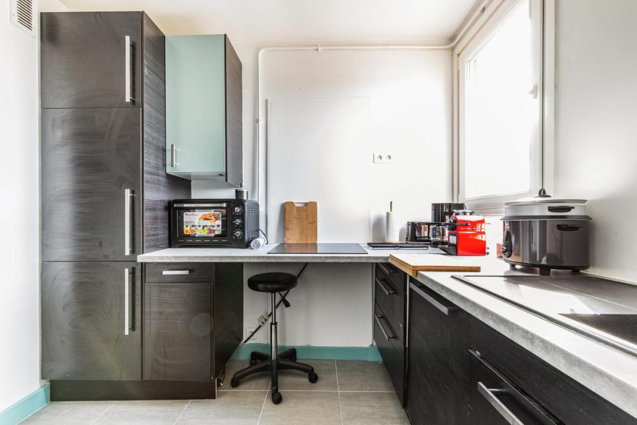 Chic Apart With Parking Apartment Mantes-la-Jolie Ngoại thất bức ảnh