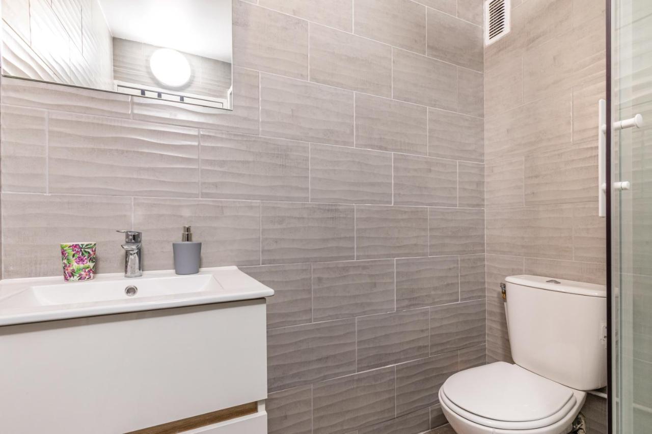 Chic Apart With Parking Apartment Mantes-la-Jolie Ngoại thất bức ảnh